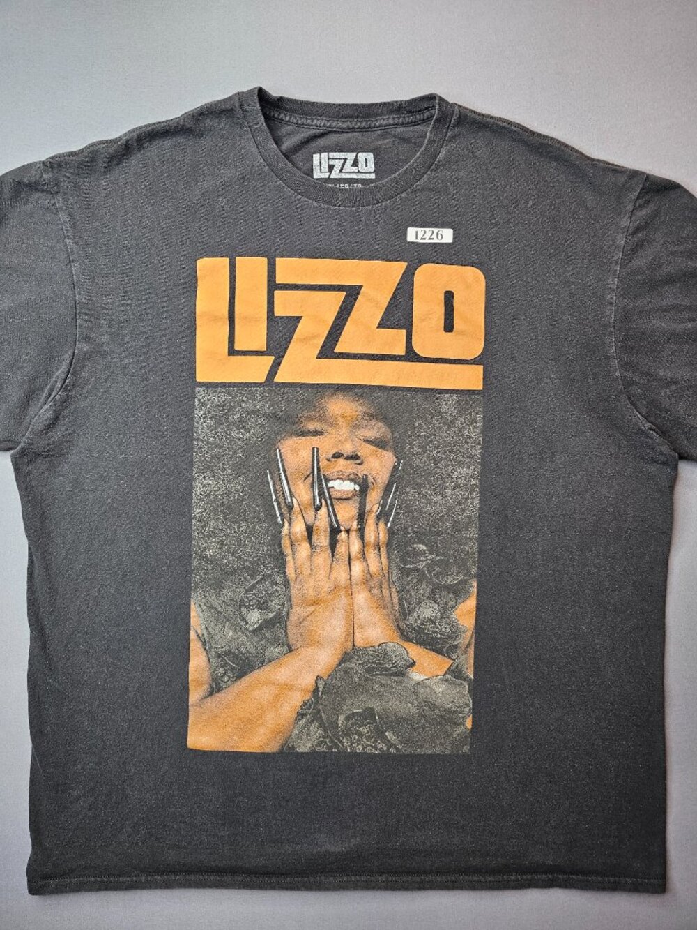 Lizzo Graphic Portrait T-Shirt - Black Mad Engine Unisex - Size XL